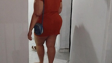 Novinha bbw traiu o corno do namorado na reunião de familia