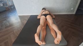 BODY PRESS PIN and sexual actions with full weight (intertwining toes) 5 FS
