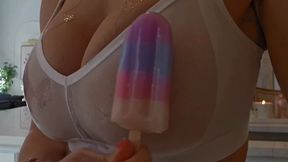 Once you see this, you will never look at popsicles the same! Deep inside, popsicle pussy play