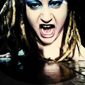 The pig hid under my bed now its time for me to play my game (no audio)