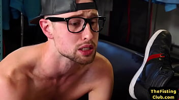 Nerdy jock asslicks stud before fisting him until cumshot