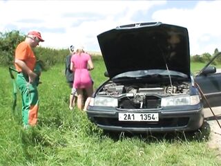 Young hitchhicker with her stepgranny grateful for an old pig who came in their rescue