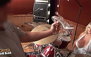 Kayla kleevage - broke and honey 1