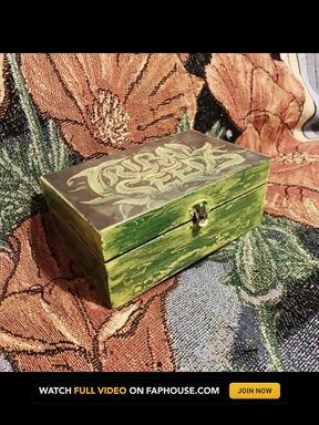 Suzy Wylde Is a Creator That Creates Art &amp; Usable Items