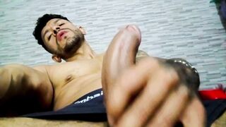 Porn casero, me masturbo para ti, colombia.