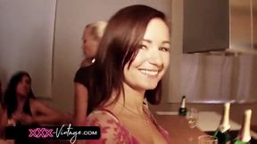 Intense Swinger Party Experience with Natalli Di Angelo: A Double Delight!