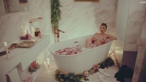 Exclusive Vlog - Aphrodite's Bath