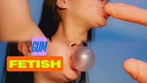 Oral play with gum - Gum fetish