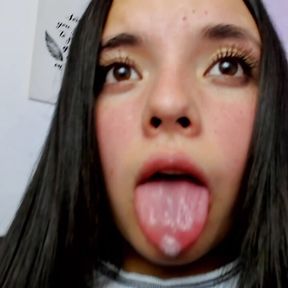 Young Colombian girl becomes a nymphomaniac thirsty for pleasure and enjoys showing off how slutty she is