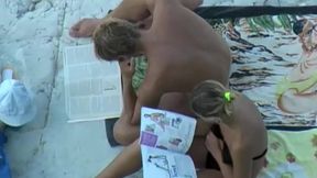 beach whore sucks boyfriend deep then passes cum in hot kiss