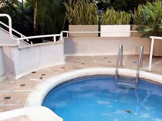 Athletic stranger at hotel pool gives me the superlatively good screw ever!! - Molly Smith