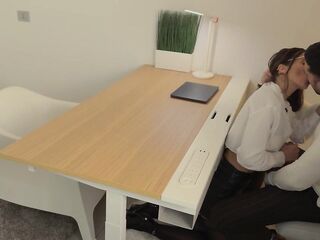 IL PROF HA UN CAZZO ENORME - 30L senza studiare...