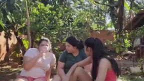 Threesome desperation, pissing in action