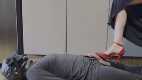 Miss Hetake - Suffering under her red high heels