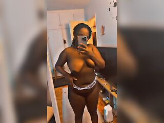 Hot bulky black