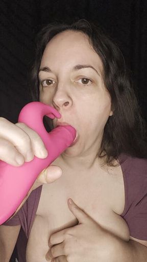 Sucking and titty fucking my dildo 🍆
