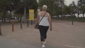 NURIA! nueva madura tetona. maruja real que se ha puesto en plan carpe diem a hacer locuras. tenemos el video de ella fol ...