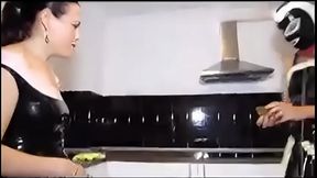 As&iacute_ adiestro a mi sirvienta (internet)