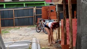 comendo a ruiva no meio da obra