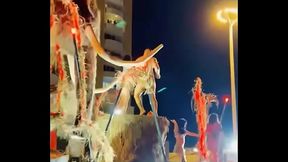 Hombre stripper en el carnaval de Mazatl&aacute_n