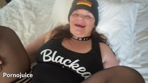 i want to be blackbred in munich starring tonya sinn