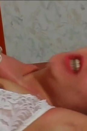 Lenny the Wild Whore(film)