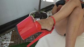 LILY DUPONT : I FUCKED MY SISSY KELLY