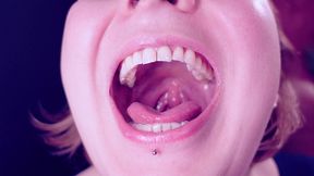 eating chewing fetish: giantess vibes. no chances for little jelly teddybears!