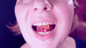 eating chewing fetish: giantess vibes. no chances for little jelly teddybears!