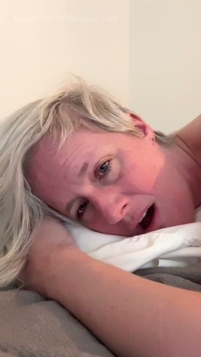 Horny MILF Can't Resist A Good Fucking