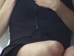 Hot Japanese milf, Maria Yuuki solo masturbation is exposed