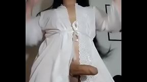 Masturba&ccedil_&atilde_o solo e mostrando meu rabo