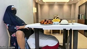 This is what happens when Muslim Widow Mom agree to have Dinner Date ends Sex on the first date