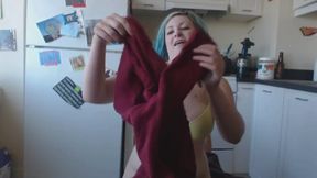 YouTube Haul with No Pants