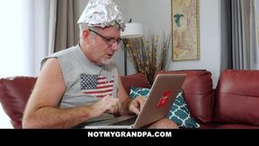 Beauty Seduces an old Conspiracy Theorist