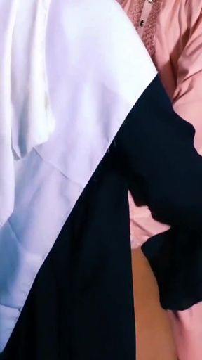 hijabi hot mohila pa kadhe tule sex bangla gali o kotha soho   Clip 1