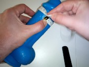 Unboxing : Gode bleu fluo courbé large (Bottomtoys.hol.es)