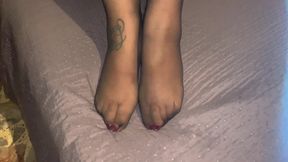 Feet in Pantyhose and Red Nail Polish for a Super Cumshot