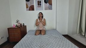 Stinky farts paid for an ungrateful masseuse!! By Rosalia Peach and Sabrina Cam babi part 1