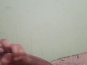 Colombiano disfruta de una buena paja