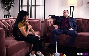 Aryana Amatista submits to her sadistic boss sexual desire