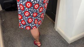 Vgq27 Aunty Sandra Stripping After a Night Out