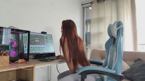 DESPERATE GAMER PEE