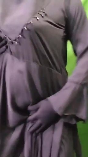 Spectacular moment from &quot;Muslim hijabi beautiful Bhabhi dancing and masturbating&quot;