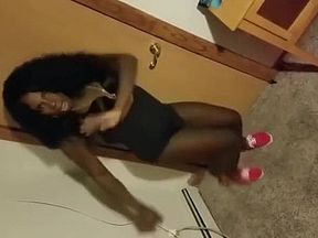 Big hair big hair big dick don't care