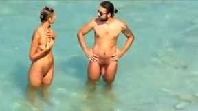 Horny bootyful bitch doesn't mind sucking cock on the beach