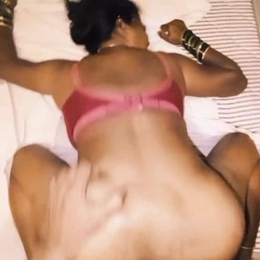 Friend&#039;s Hot Wife Giving Oil Massage In Hotel. Priti Indian Married Wife.