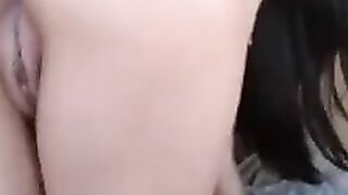 Hot MILF Uses Dildo to Satisfying Her Sexual Cravings