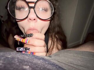 Nerdy baddie mouths it all!!!!!