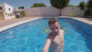TXXXMStudios.com - Twink boy Taylor Blaze stroking